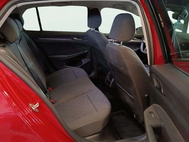 Volkswagen Golf 2023, foto 12