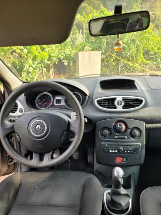 Renault Clio 1.5 dCi 75 CV – Muy cuidado – ITV