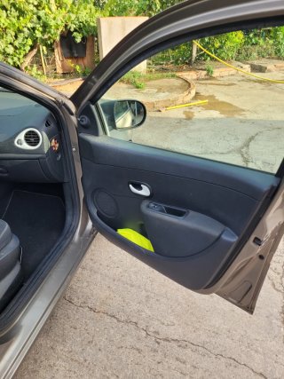 Renault Clio 1.5 dCi 75 CV – Muy cuidado – ITV