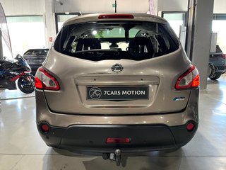 Nissan Qashqai+2