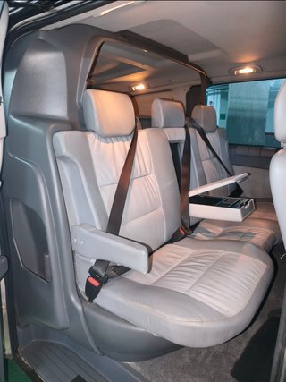Asientos y separador Mercedes Viano/Vito W639.