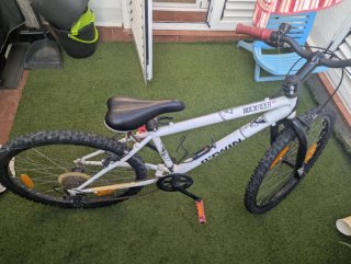 Bicicleta infantil Rockrider 100