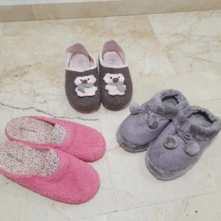 Lote 2+1 zapatillas de estar por casa