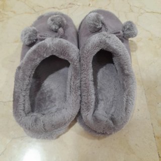 Lote 2+1 zapatillas de estar por casa