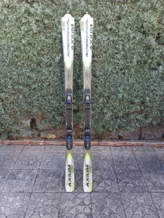 Tabla Snowboard y Esquís