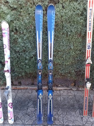 Tabla Snowboard y Esquís