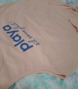 Camiseta mujer T-M Kiabi ,rosa algodón. Con nudo