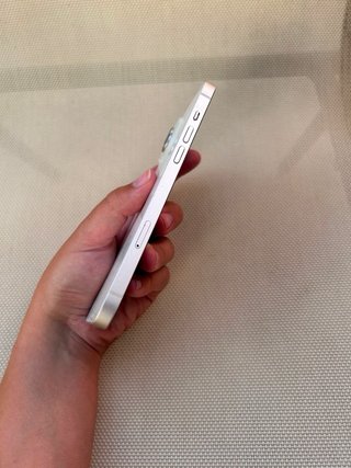 iPhone 14 Plus Apple