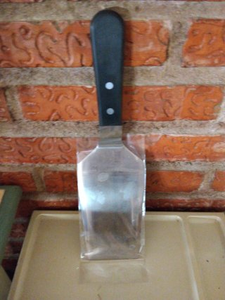 Espátula acodada para plancha 17cm