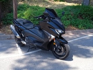 Yamaha TMAX 530 Negra