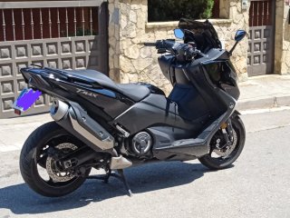 Yamaha TMAX 530 Negra