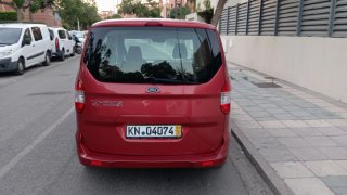 Ford Tourneo Courier 2016