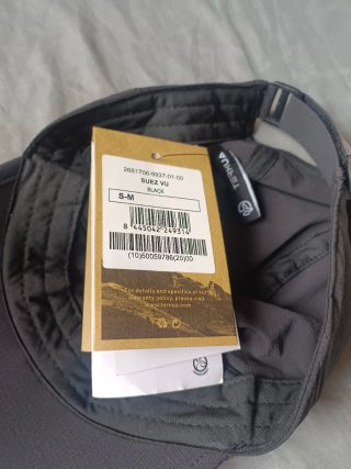Gorra Ternua Suez Plegable Montaña Trail Negra S/M