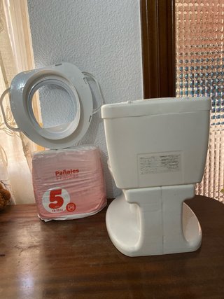 Lote: orinal water sin musical, Adaptador y Pañal