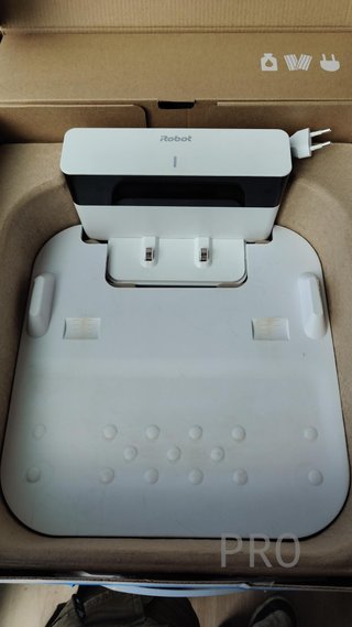 Robot friegasuelos, Pulverizador de Chorro a presión