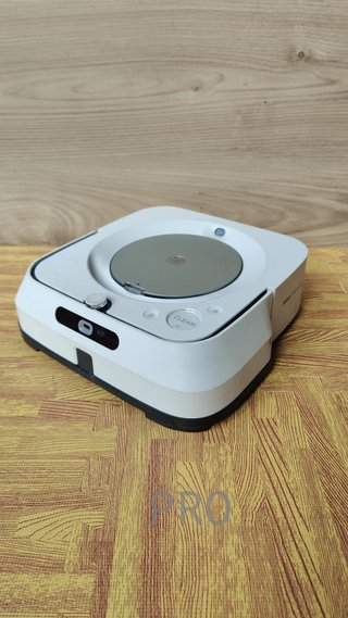 Robot friegasuelos, Pulverizador de Chorro a presión