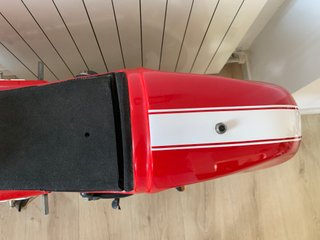 Ducati 500 Desmo Cafe Racer Roja