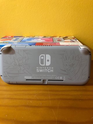 Nintendo Switch Lite Pokemon