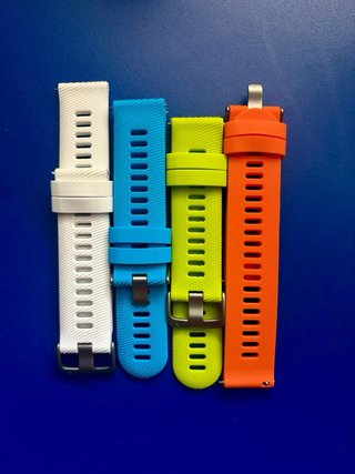 Garmin Forerunner 255 Gris + Cargador y Correas