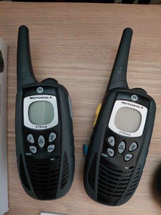 WAKIE TALKIES MOTOROLA XTR446 PAREJA PMR