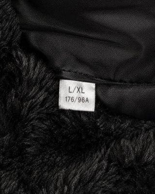 Parka negra invierno capucha pelo Talla L/XL