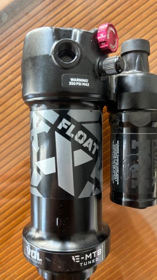 Amortiguador Fox Float X2 Trunnion