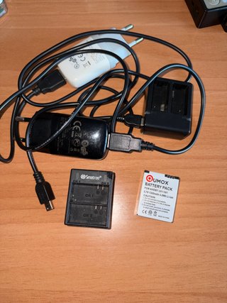 GoPro Hero 3+ Black + 5 Batterie + Accessori