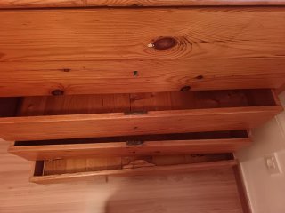 Cómoda de madera restaurada