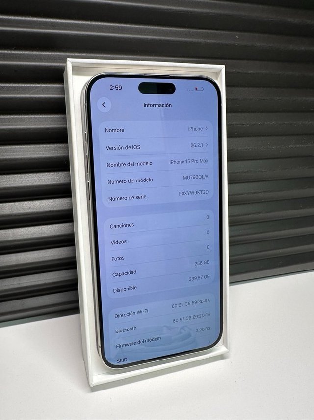 iPhone 15 Pro Max 256GB Gris