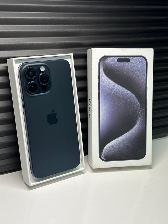 iPhone 15 Pro Max 512 Azul Marino