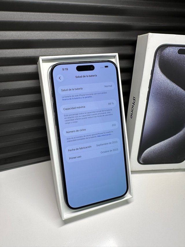 iPhone 15 Pro Max 512 Azul Marino