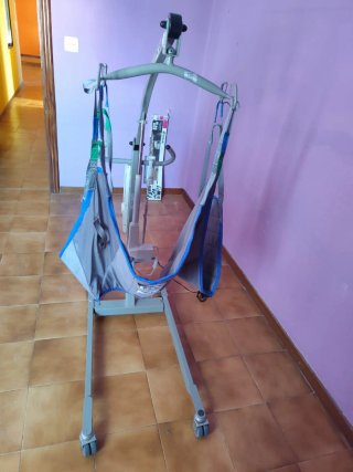 Grúa geriátrica Winncare Hop E150