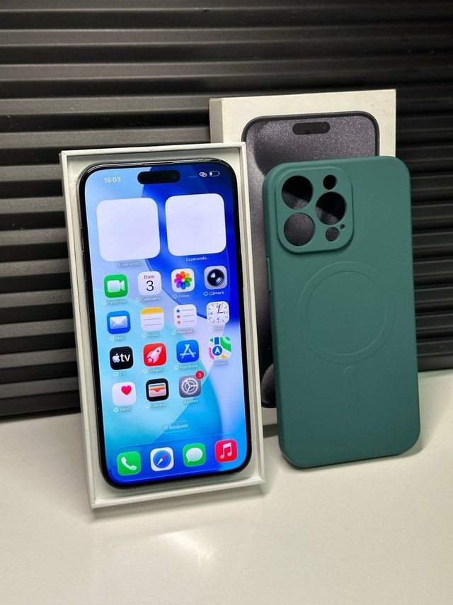 iPhone 15 Pro Max 1TB Verde Impecable