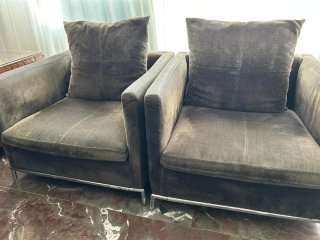 Sillones modernos de tela y metal