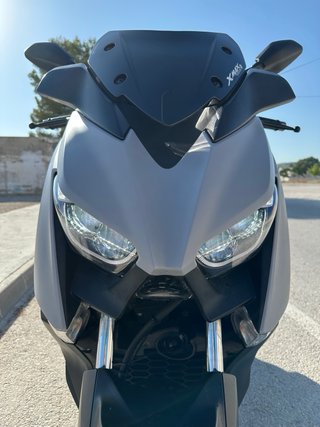 Yamaha XMAX 300 Maxi Scooter