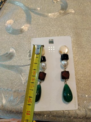 Pendientes largos perlas madera y imitación