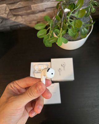 AirPods 4 ANC originales