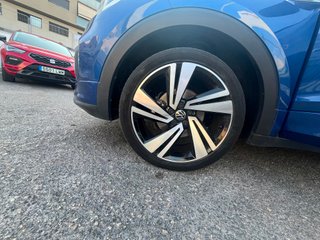 Volkswagen T-Cross R-LINE 150CV DSG 2022