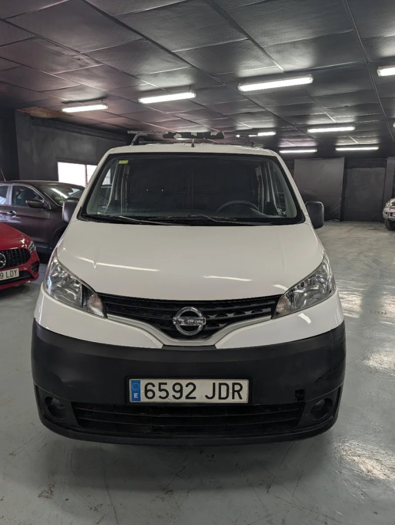 Nissan Evalia 2015, foto 3