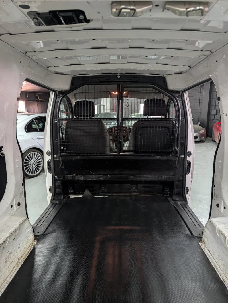 Nissan Evalia 2015, foto 10