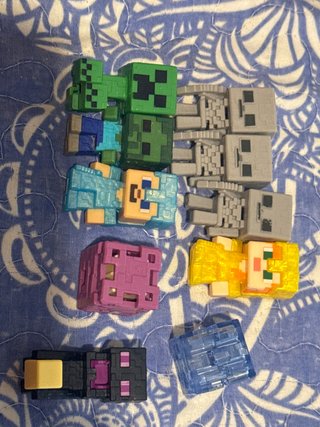 Figuras Minecraft Kinder Sorpresa