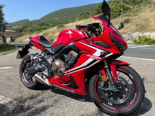 Honda CBR 650R Roja - No Limitada