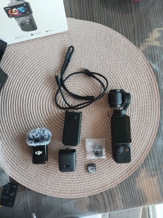 DJI Osmo Pocket 3 Creator Combo