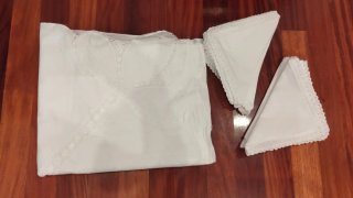 Mantelería artesanal bordada hilo/lino