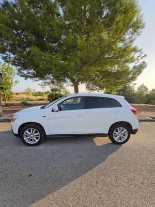 Mitsubishi ASX 2011