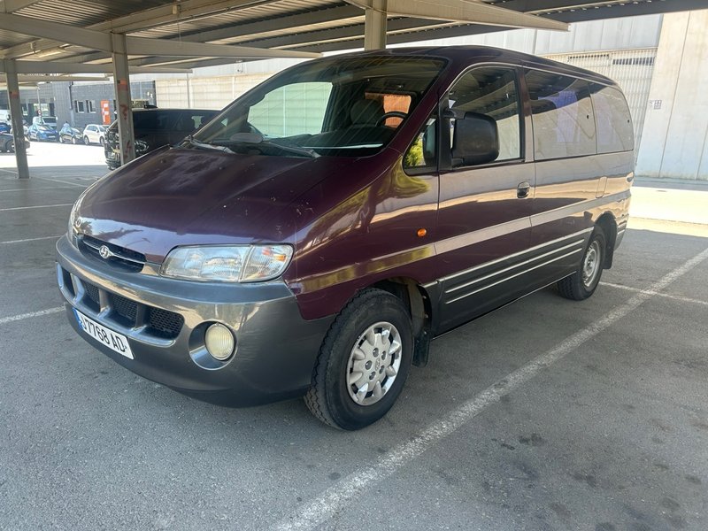 Hyundai H-1 1999 - foto 1