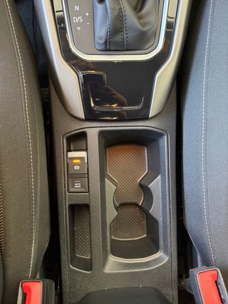 Volkswagen T-Roc PRECIO BAJO