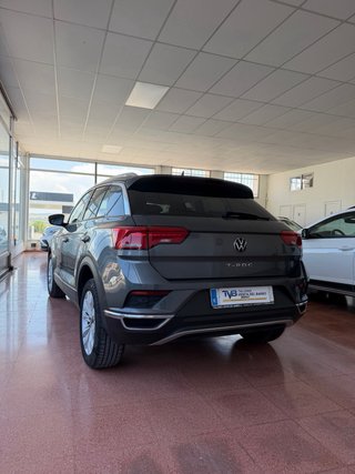 Volkswagen T-Roc PRECIO BAJO