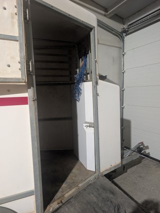 Remolque caballos / van
