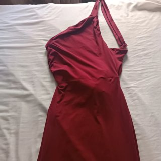 Vestido fiesta burdeos Shein Talla XS